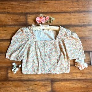 1970s inspired Levi’s floral peasant top
